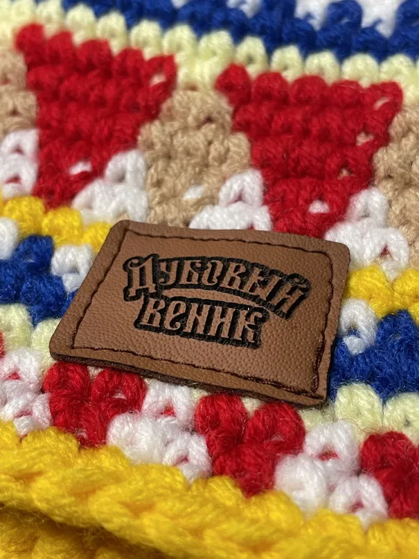 Шапка для бани вязаная "Ахун" красно-синяя