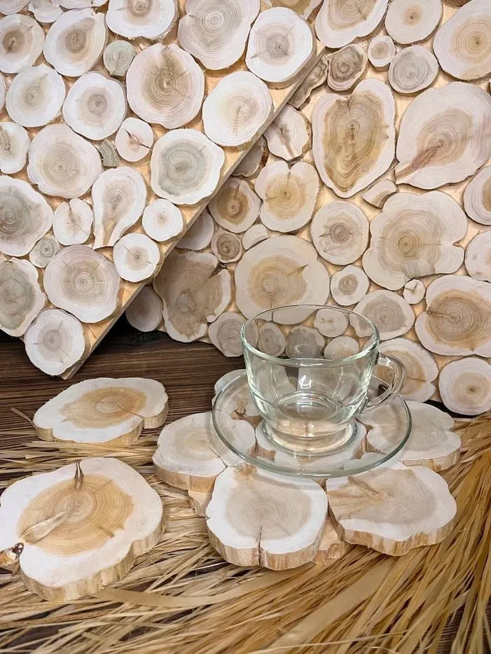 Панно из можжевельника 35х35см, без коры